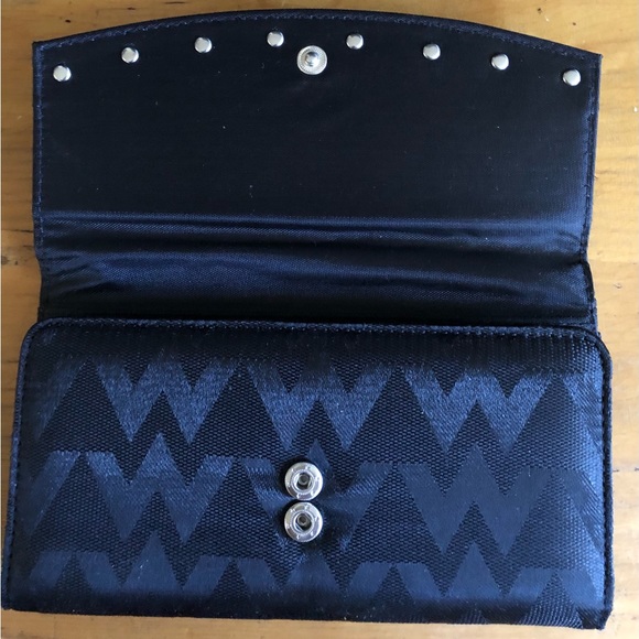 Monogram M wallet - Picture 2 of 5
